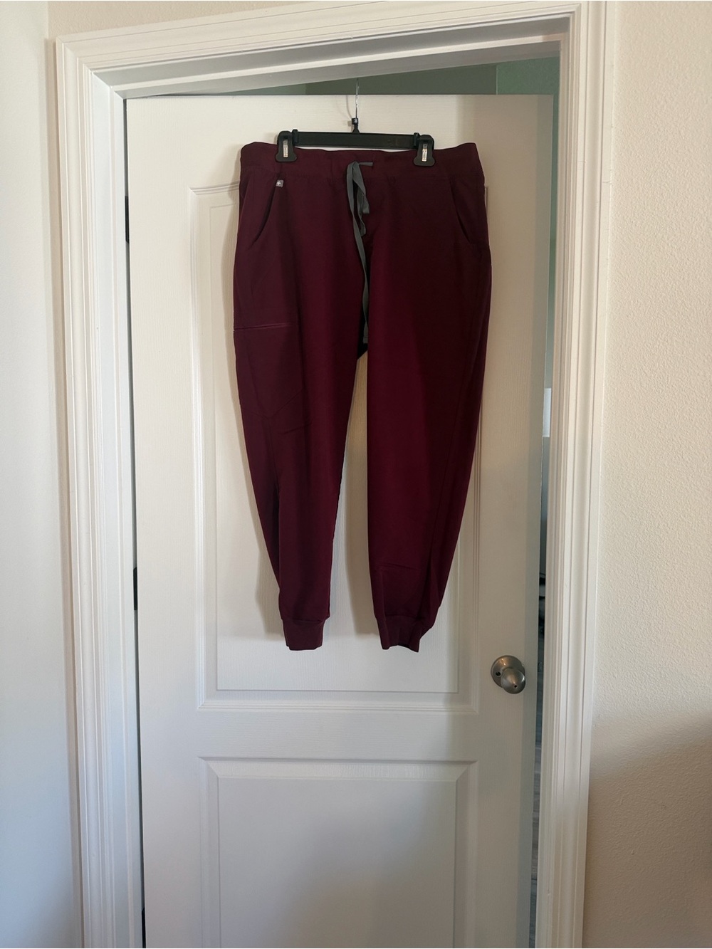 Figs Zamora maroon size XL po number 2699